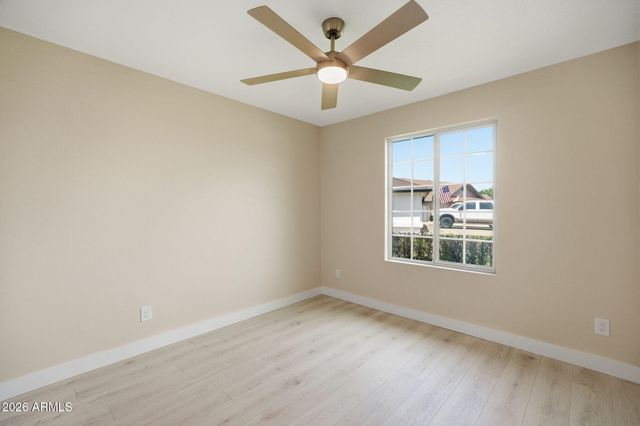 8625 W SCHELL Drive, Peoria, AZ 85382