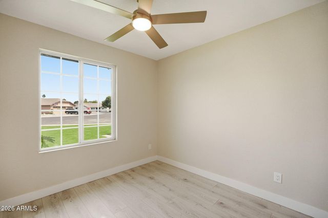 8625 W SCHELL Drive, Peoria, AZ 85382