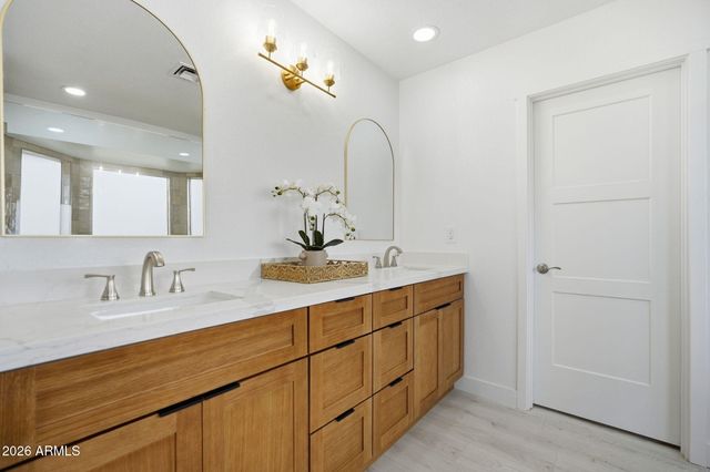 8625 W SCHELL Drive, Peoria, AZ 85382