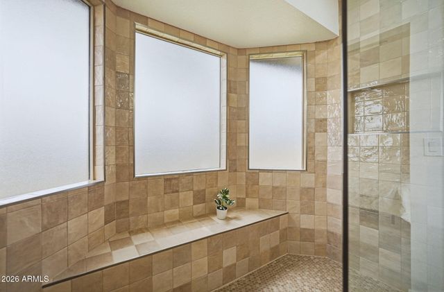 8625 W SCHELL Drive, Peoria, AZ 85382