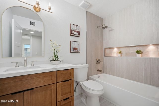 8625 W SCHELL Drive, Peoria, AZ 85382