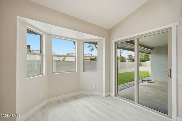 8625 W SCHELL Drive, Peoria, AZ 85382