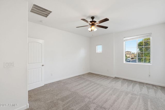 1367 S COUNTRY CLUB Drive 1018, Mesa, AZ 85210