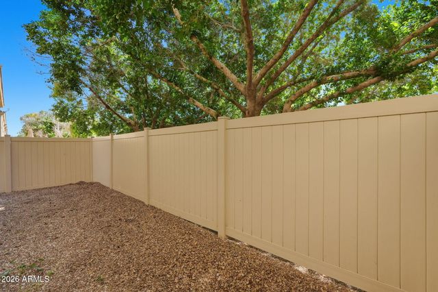 1367 S COUNTRY CLUB Drive 1018, Mesa, AZ 85210