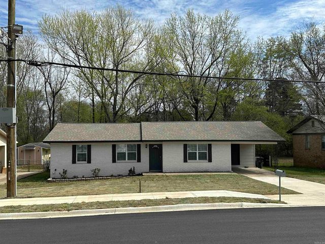 404 S Sawmill Road, Searcy, AR 72143