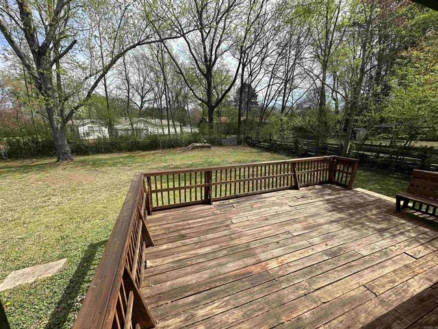 404 S Sawmill Road, Searcy, AR 72143
