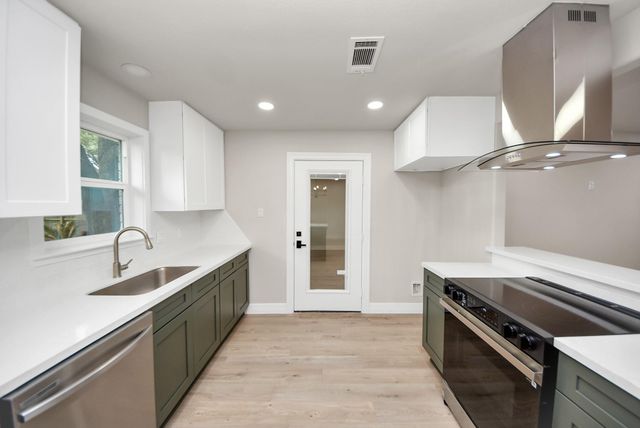 227 Highway 90 E, Sealy, TX 77474