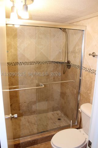 3980 Oaks Clubhouse Dr 110, Pompano Beach, FL 33069
