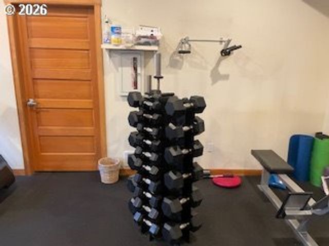 5700 BAREFOOT Ln, Pacific City, OR 97135