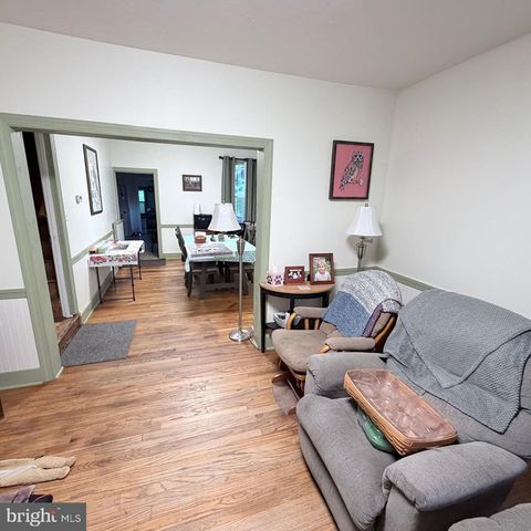 212 WILLOW ST, Wrightsville, PA 17368