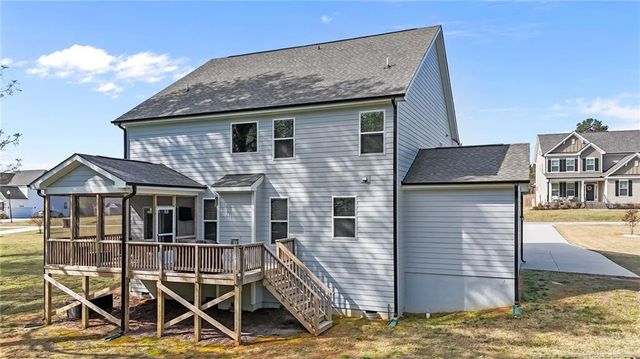 8329 Running Fern Way, Willow Spring, NC 27592