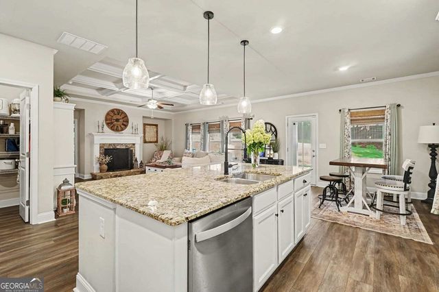 542 Widgeon Way, Jefferson, GA 30549