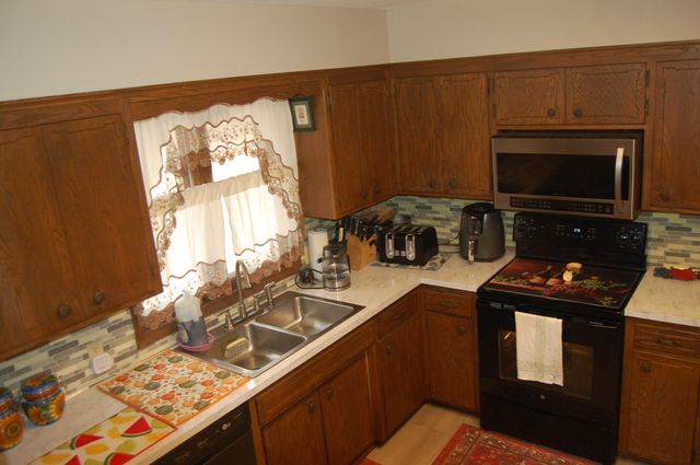 4173 Colorado Avenue N, Crystal, MN 55422