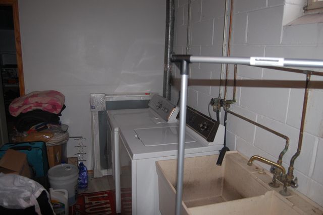 4173 Colorado Avenue N, Crystal, MN 55422