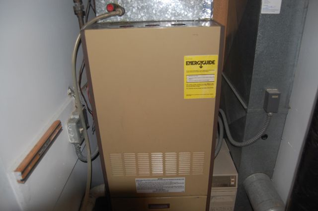 4173 Colorado Avenue N, Crystal, MN 55422