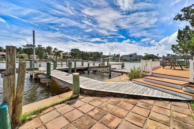 93 Dolphin Dr., St Augustine, FL 32080