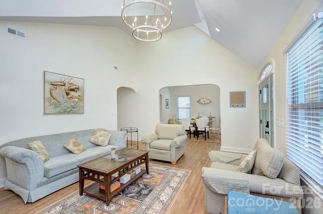 709 Baldwin Avenue A, Charlotte, NC 28204