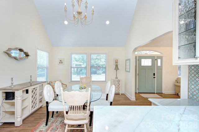 709 Baldwin Avenue A, Charlotte, NC 28204