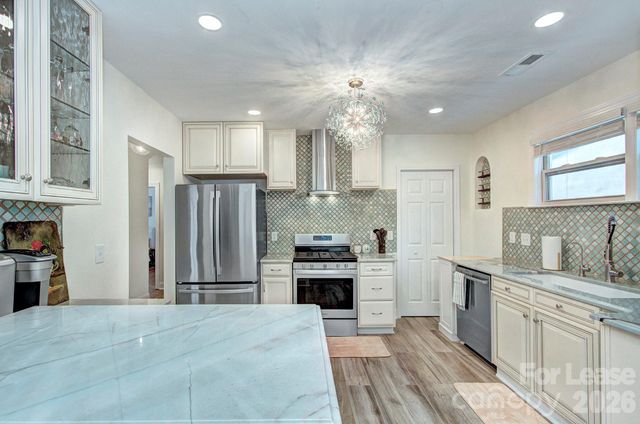 709 Baldwin Avenue A, Charlotte, NC 28204