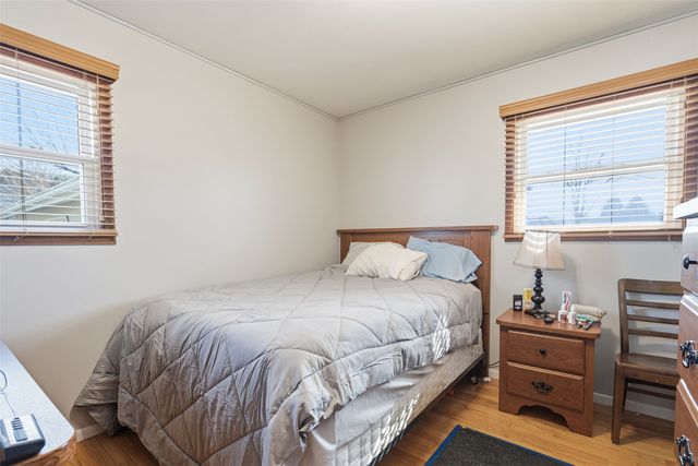 155 Oklahoma Avenue SW, Cedar Rapids, IA 52404