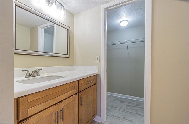 11201 122ND AVENUE 197, Largo, FL 33778