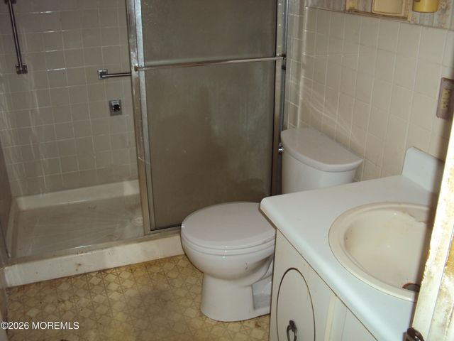13 Augusta Road, Whiting, NJ 08759