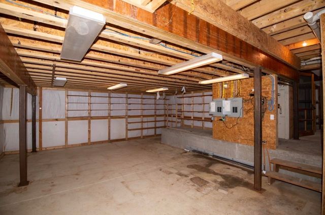 583 Hawk Spur Road, Plymouth, VT 05056