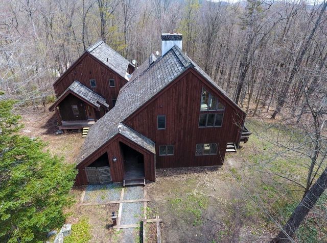 583 Hawk Spur Road, Plymouth, VT 05056