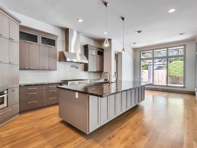 1246 Ben Hur Drive, Houston, TX 77055