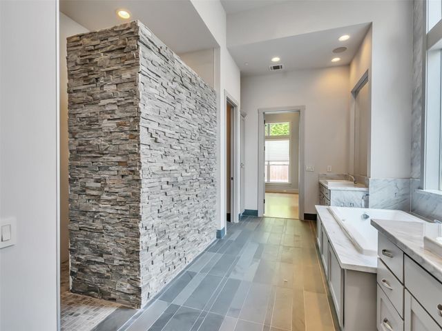 1246 Ben Hur Drive, Houston, TX 77055