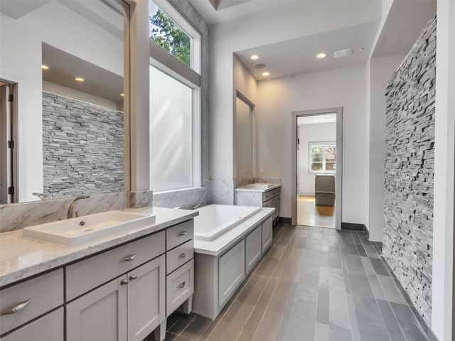 1246 Ben Hur Drive, Houston, TX 77055