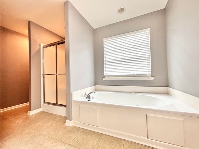 1732 White Oak Lane, Benton, AR 72019