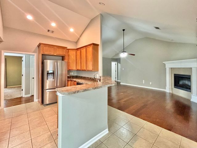 1732 White Oak Lane, Benton, AR 72019