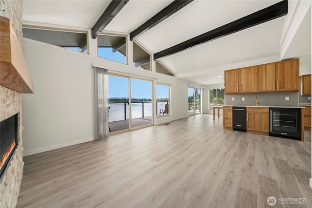 4905 Jenks Point Way E, Lake Tapps, WA 98391