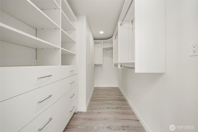 4905 Jenks Point Way E, Lake Tapps, WA 98391