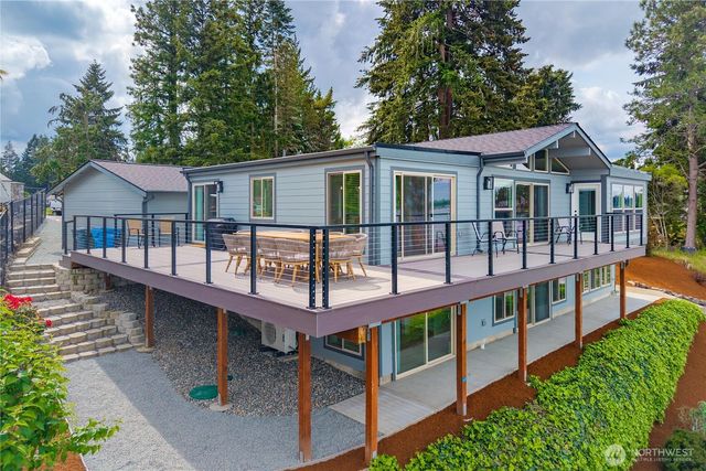 4905 Jenks Point Way E, Lake Tapps, WA 98391