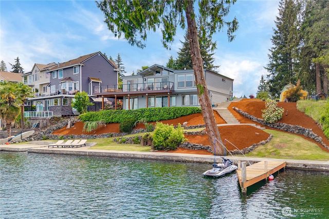 4905 Jenks Point Way E, Lake Tapps, WA 98391
