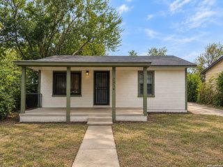 2934 PITLUK AVE, San Antonio, TX 78211
