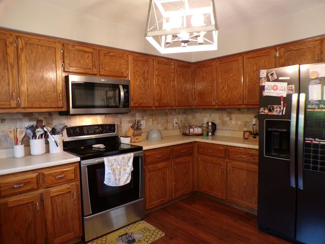 101 Rolling Ridge Drive, Berea, KY 40403