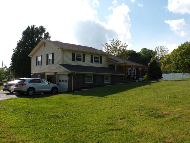 101 Rolling Ridge Drive, Berea, KY 40403