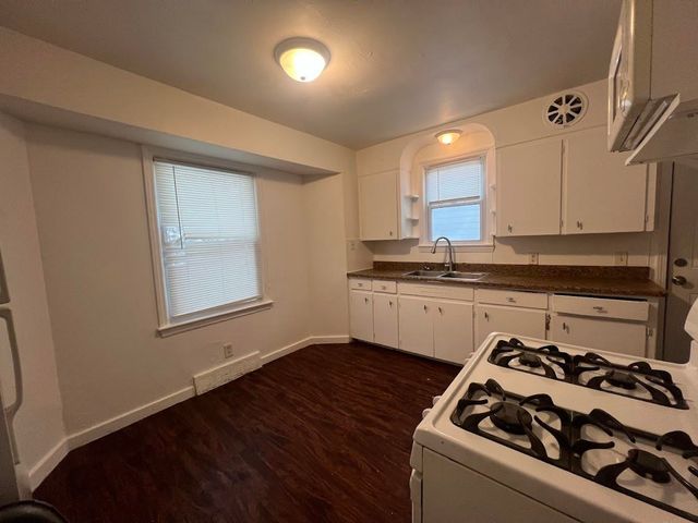 2613 Brownell Boulevard, Flint, MI 48504