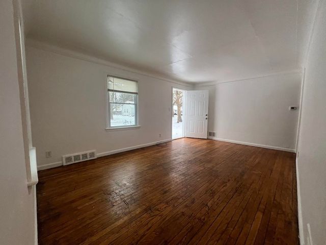 2613 Brownell Boulevard, Flint, MI 48504