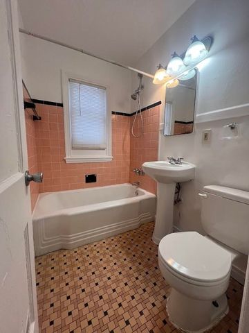 2613 Brownell Boulevard, Flint, MI 48504