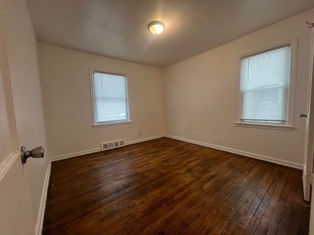 2613 Brownell Boulevard, Flint, MI 48504