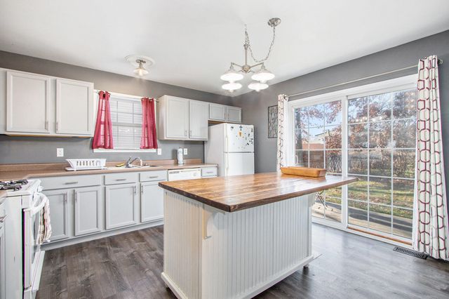 682 Dearborn Road A, Valparaiso, IN 46385