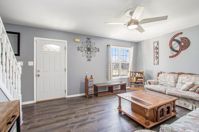 682 Dearborn Road A, Valparaiso, IN 46385