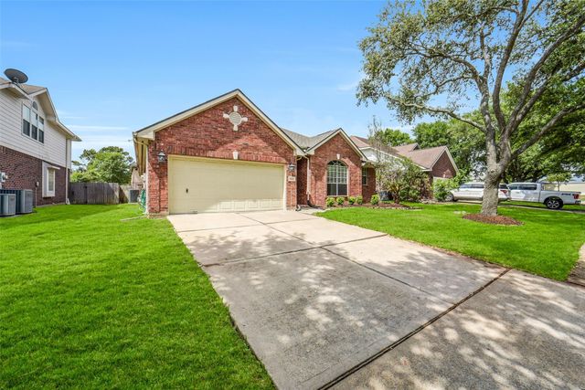 15611 Meadow Palm Drive, Cypress, TX 77433