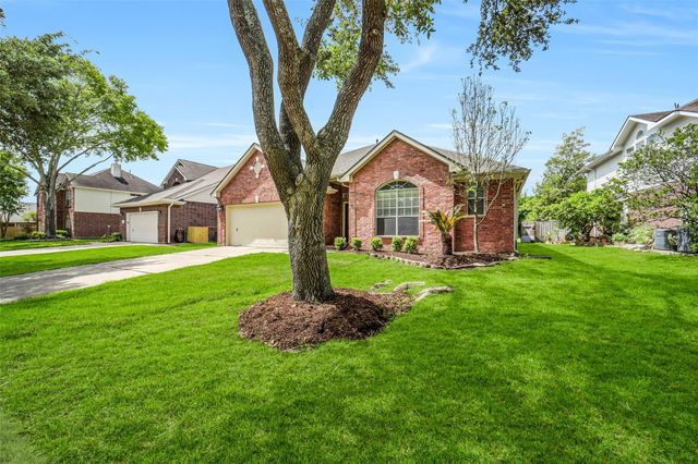 15611 Meadow Palm Drive, Cypress, TX 77433