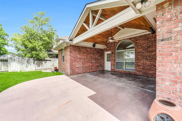 15611 Meadow Palm Drive, Cypress, TX 77433