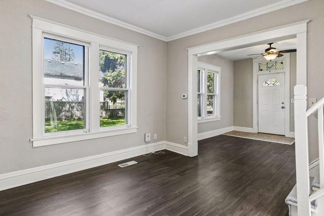 894 Euclid Street, Saint Paul, MN 55106